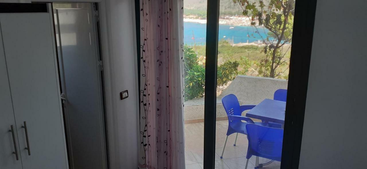 Apartment Erjon Ksamil Oda fotoğraf